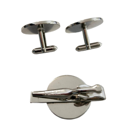 Vintage Swank Egyptian Revival Tie bar and Cufflinks Set - Picture 2 of 10